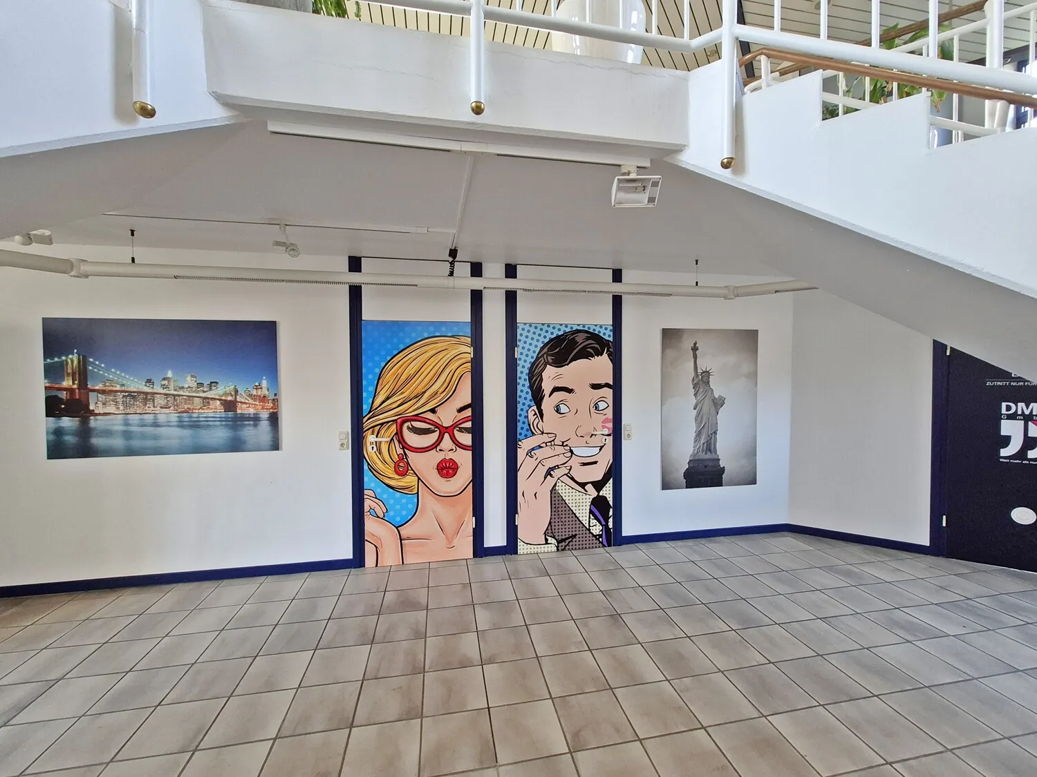 Blick auf die Toilettenanlage