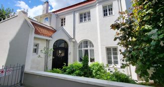 von_poll_real_estate_property_24231021_image_1