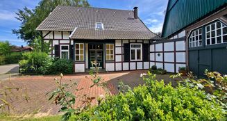 von_poll_real_estate_property_24231019_image_6