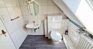 von_poll_real_estate_property_24231019_image_18