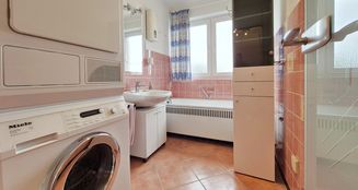 von_poll_real_estate_property_25231020_image_5