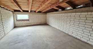 von_poll_real_estate_property_25231020_image_10