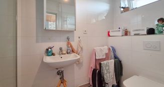 von_poll_real_estate_property_25231015_image_18