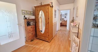 von_poll_real_estate_property_25231015_image_10