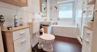 von_poll_real_estate_property_25231015_image_9