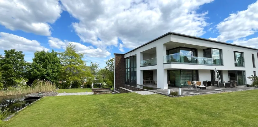 von Poll Immobilien GmbH