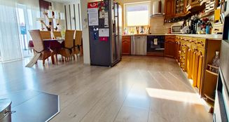 von_poll_real_estate_property_25231008_image_8