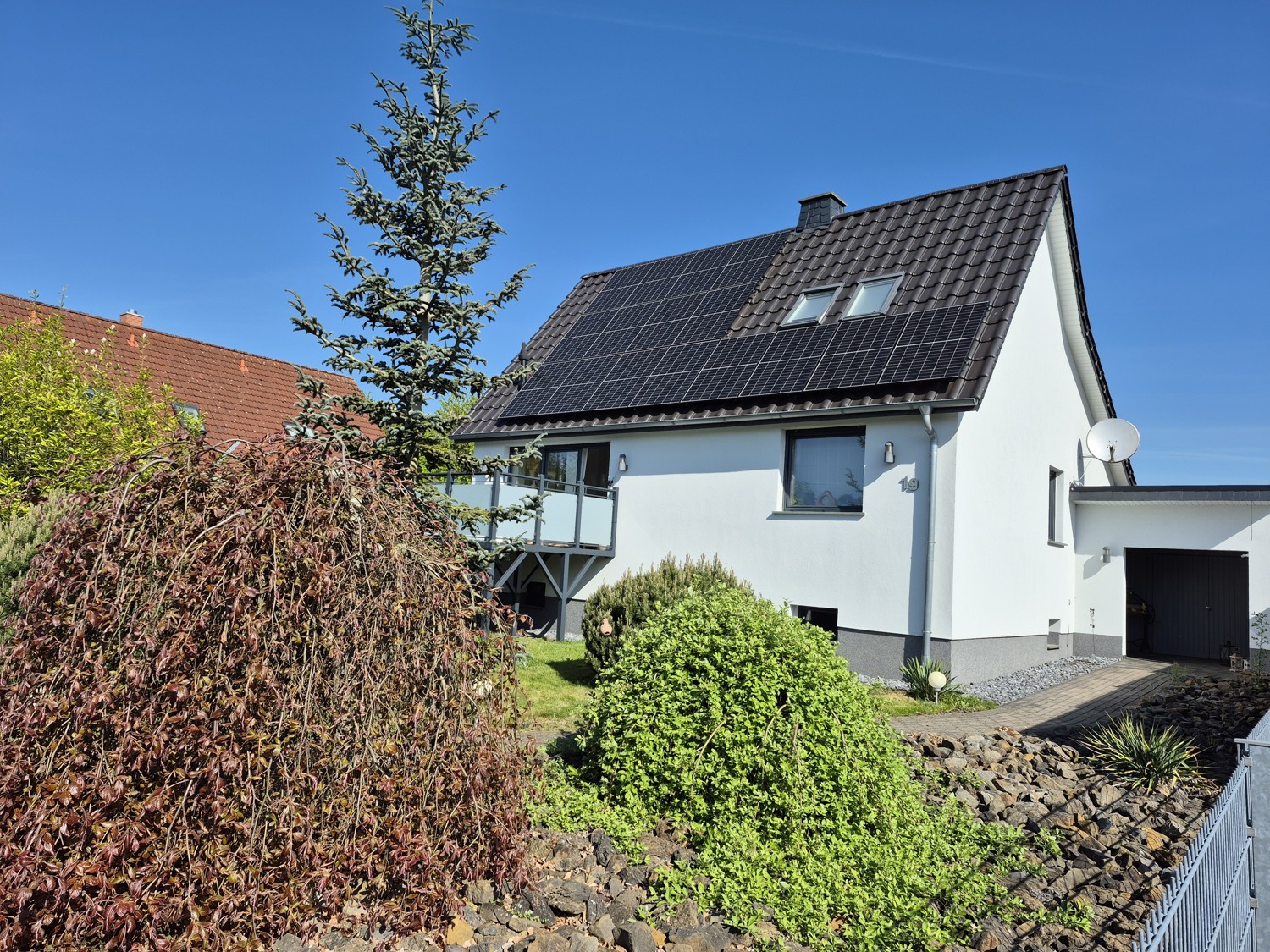 Straßenansicht