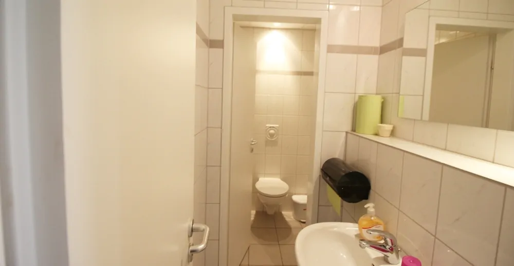 Helle Büroräume in zentraler Lage