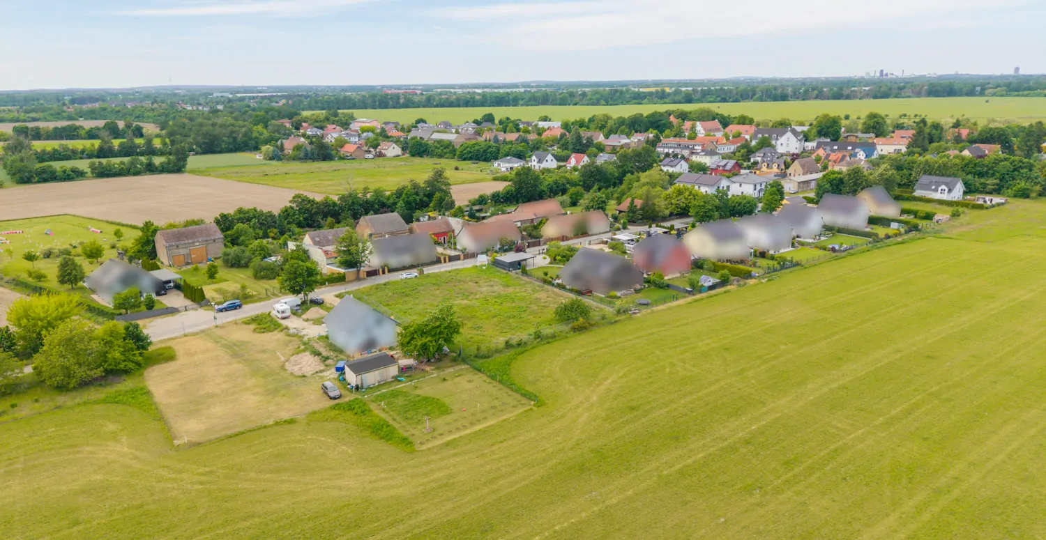 Baugrundstück mit Baugenehmigung im grünen Umland von Berlin