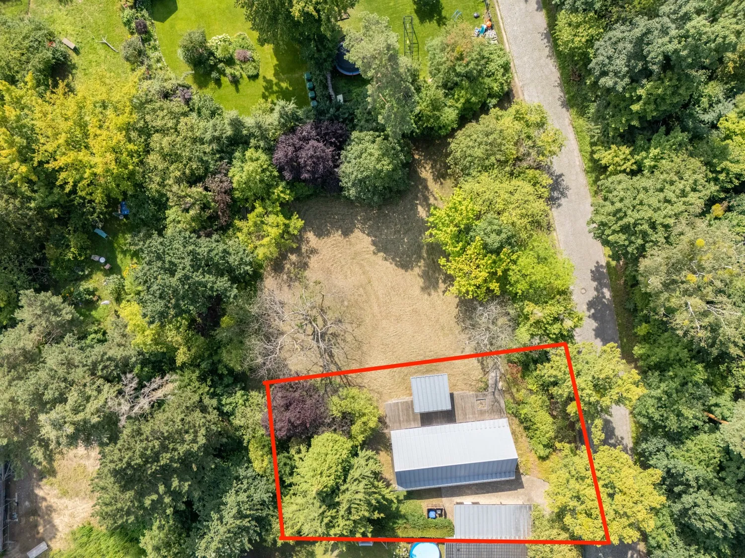 1078 m² mit Bestand