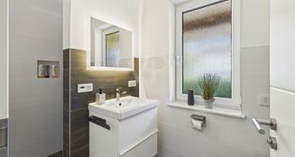 von_poll_real_estate_property_25096054_image_11