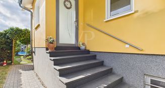 von_poll_real_estate_property_25096054_image_4