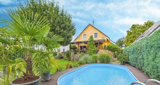 von_poll_real_estate_property_25096054_image_0