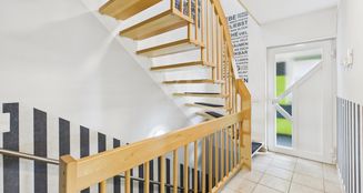 von_poll_real_estate_property_25096054_image_5