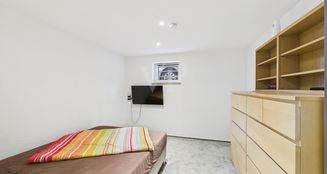 von_poll_real_estate_property_25096054_image_21