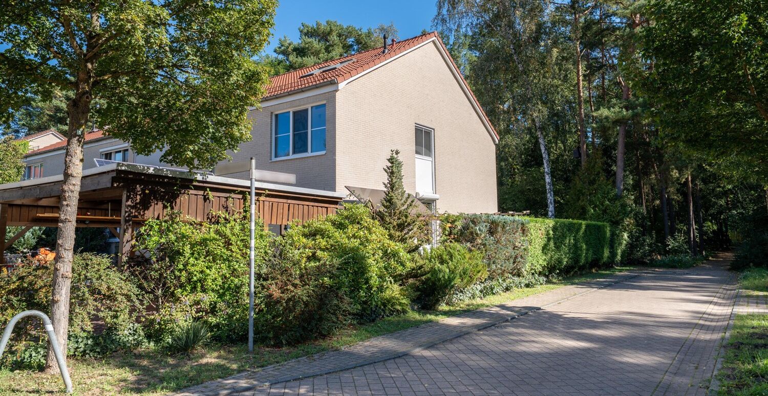 Seitenansicht Haus