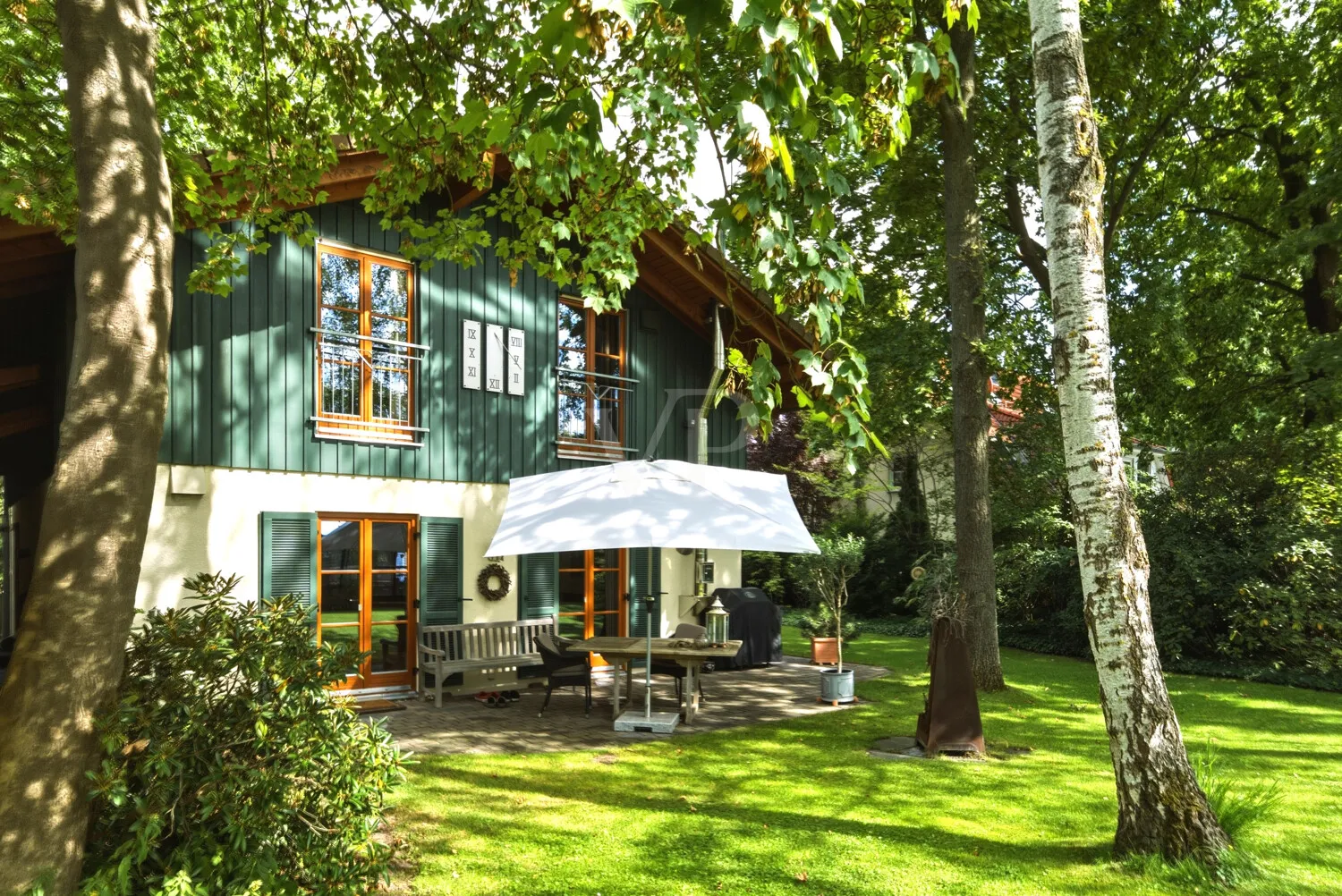 Haus - Gartenperspektive