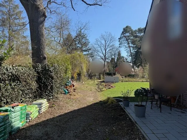 Einfahrt zum Grundstück