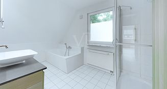 von_poll_real_estate_property_25096052_image_13
