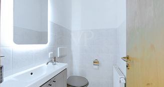 von_poll_real_estate_property_25096052_image_11