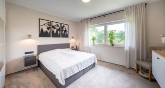 von_poll_real_estate_property_25096036_image_10
