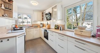 von_poll_real_estate_property_25096022_image_4