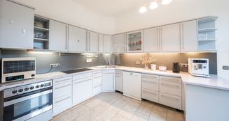 von_poll_real_estate_property_25096042_image_8