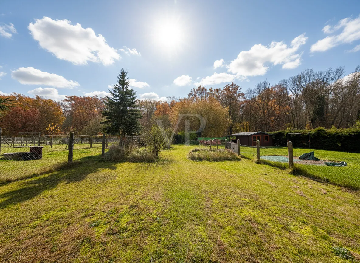 Idyllischer Gartenbereich