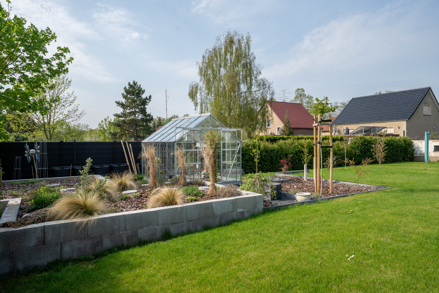 Neuwertiges Gewächshaus