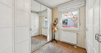 von_poll_real_estate_property_25096029b_image_6