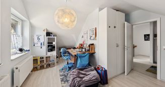 von_poll_real_estate_property_25096029b_image_10