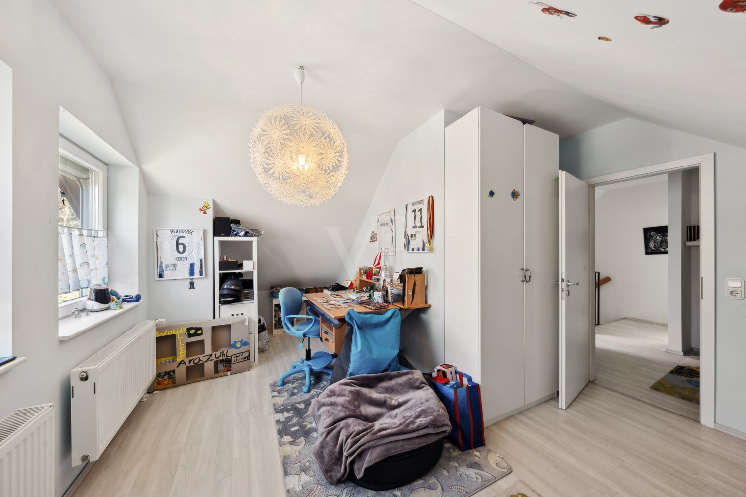 Zimmer IV