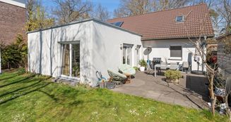 von_poll_real_estate_property_25096029b_image_1