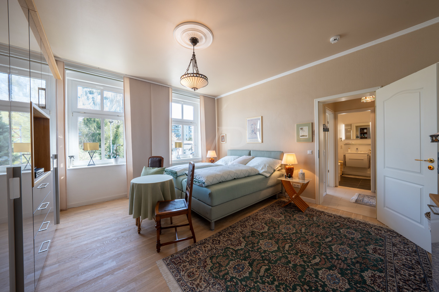 komfortables Schlafzimmer