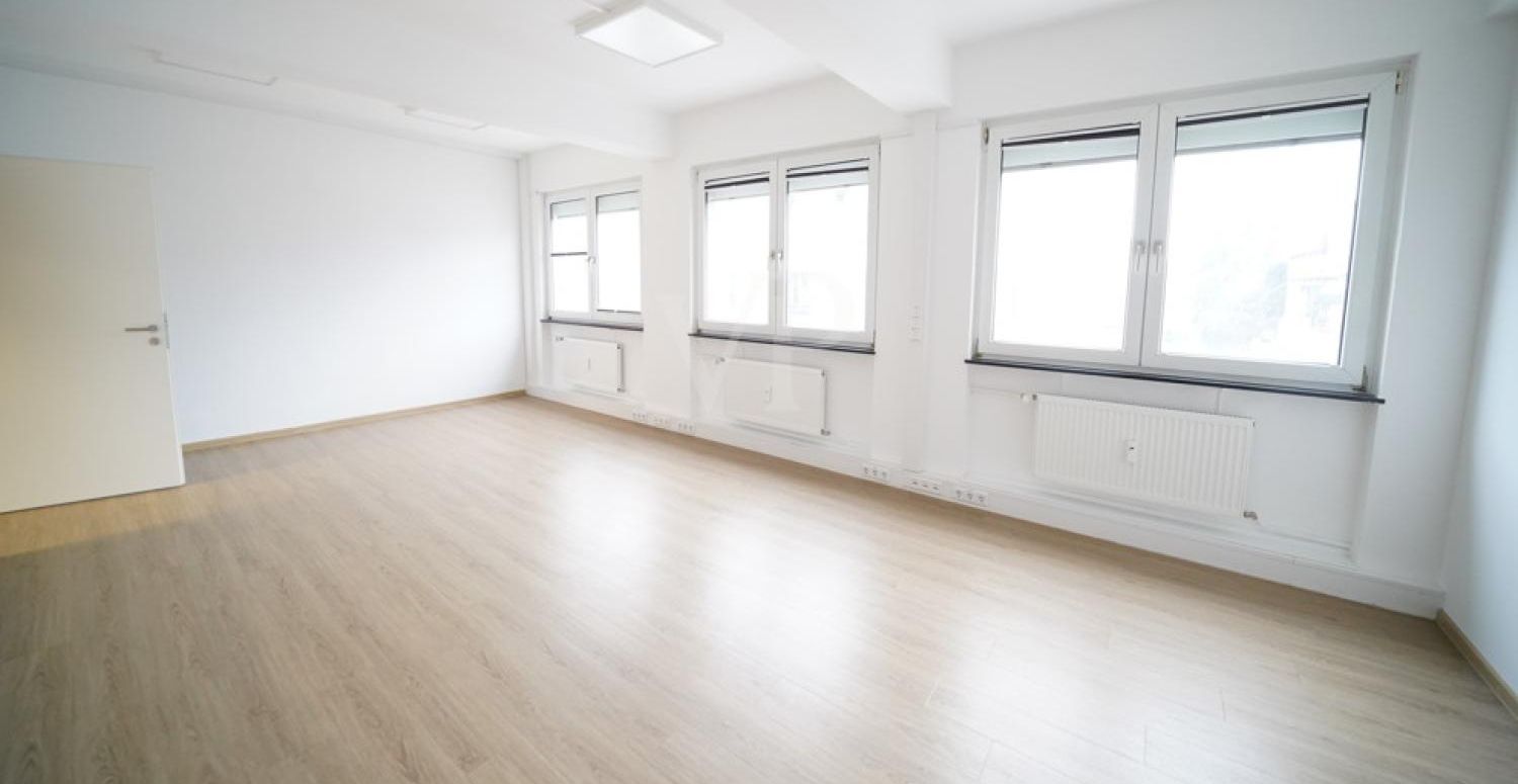 Moderne und flexible Büroetage in Bad Nauheim Nähe Bahnhof und Gewerbegebiet