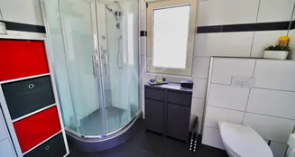 von_poll_real_estate_property_25009024_image_12