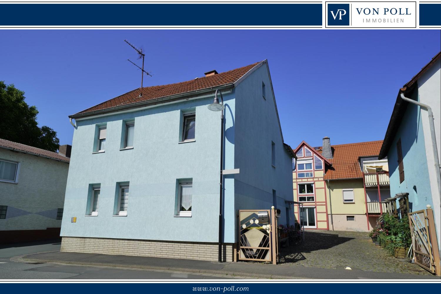 Gepflegtes Wohnhaus mit Einliegerwohnung in Steinfurth