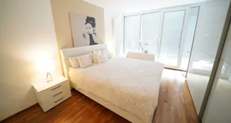 von_poll_real_estate_property_25009032_image_7