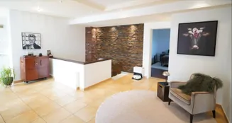 von_poll_real_estate_property_25009036_image_0