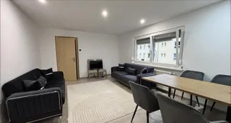 von_poll_real_estate_property_26009011_image_0