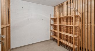 von_poll_real_estate_property_25069009_image_11