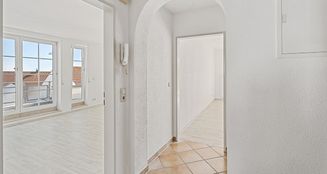 von_poll_real_estate_property_25069009_image_5