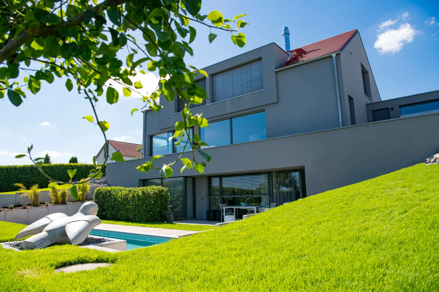 Stilvolle Architektenvilla mit Pool