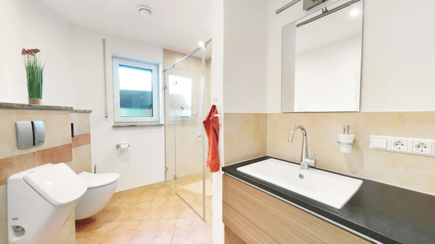 Badezimmer EG
