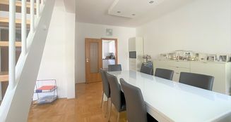 von_poll_real_estate_property_24069022_image_14
