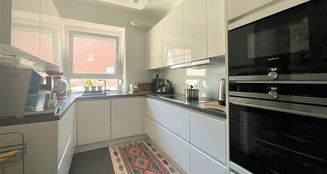 von_poll_real_estate_property_24069022_image_15