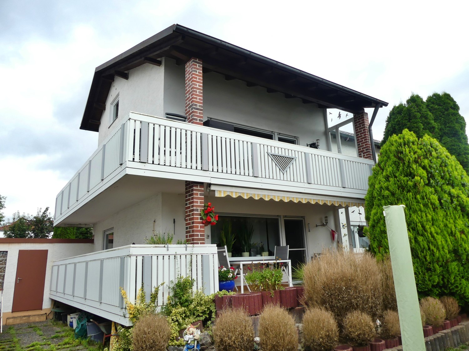 Zweifamilienhaus, individuell gestaltbar, in ruhiger Lage