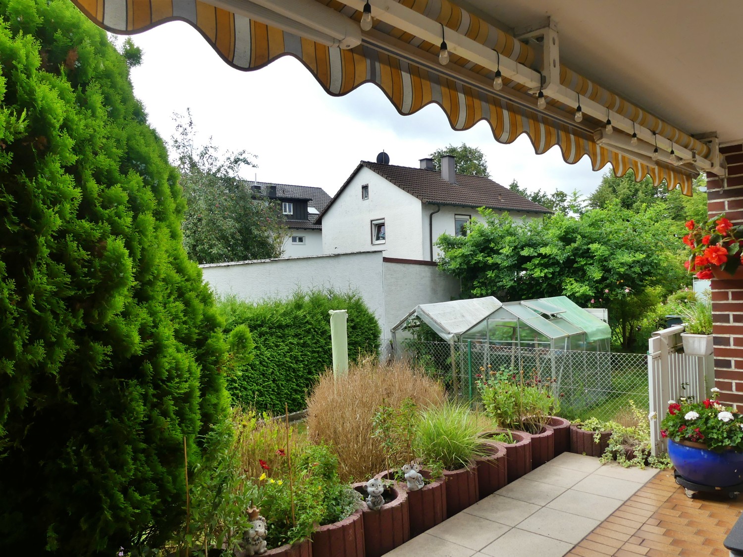 Zweifamilienhaus, individuell gestaltbar, in ruhiger Lage