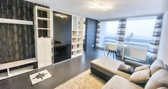 von_poll_real_estate_property_24069029_image_2